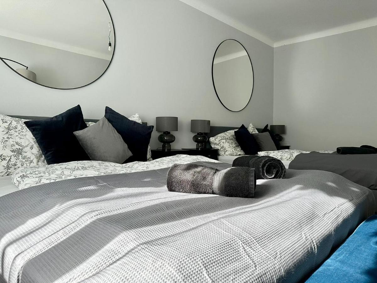 Balcony Apartment, 1 Min To U1 Reumannplatz Wien Ngoại thất bức ảnh